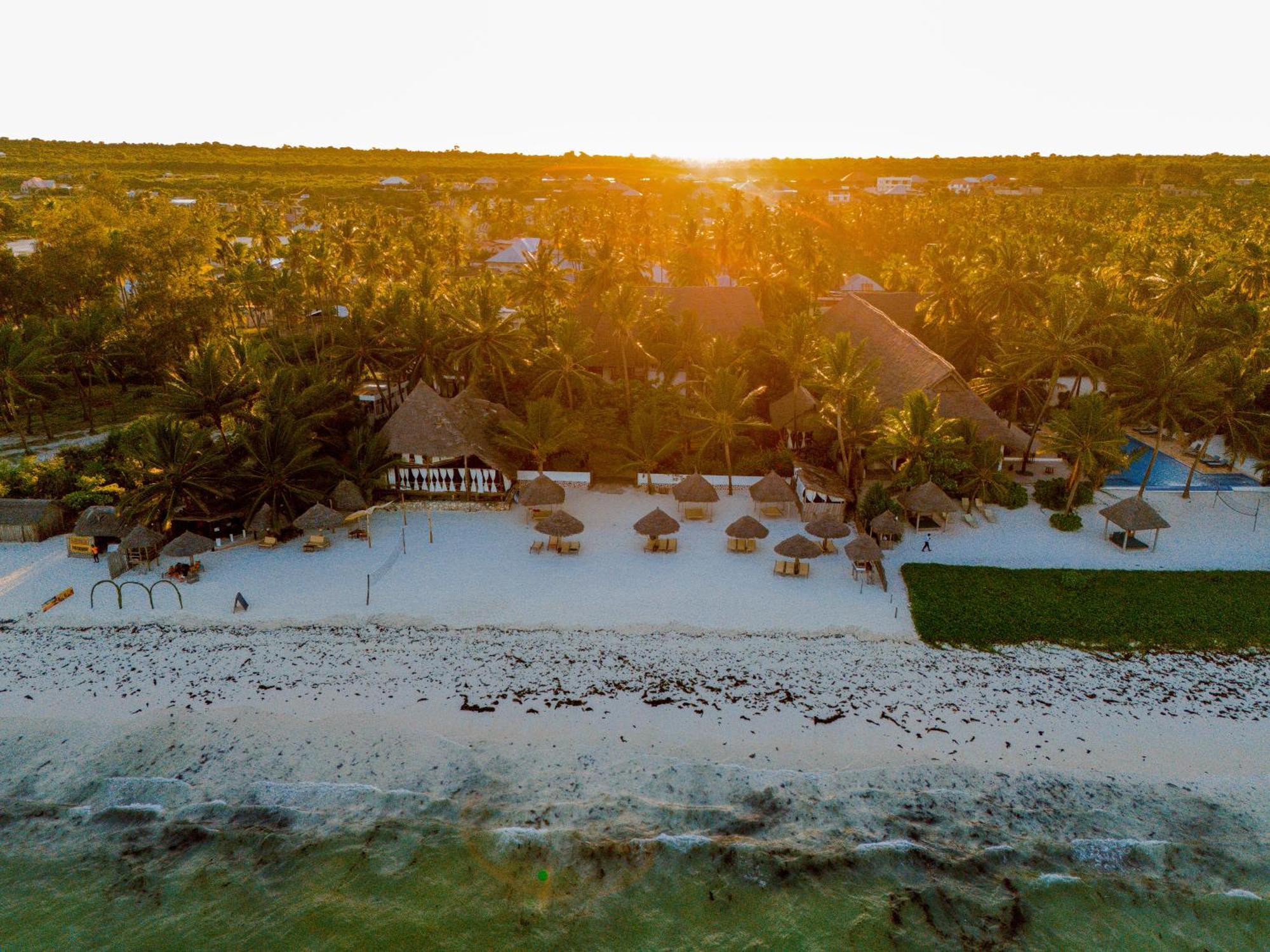 Swahili Palace Zanzibar Pwani Mchangani Esterno foto